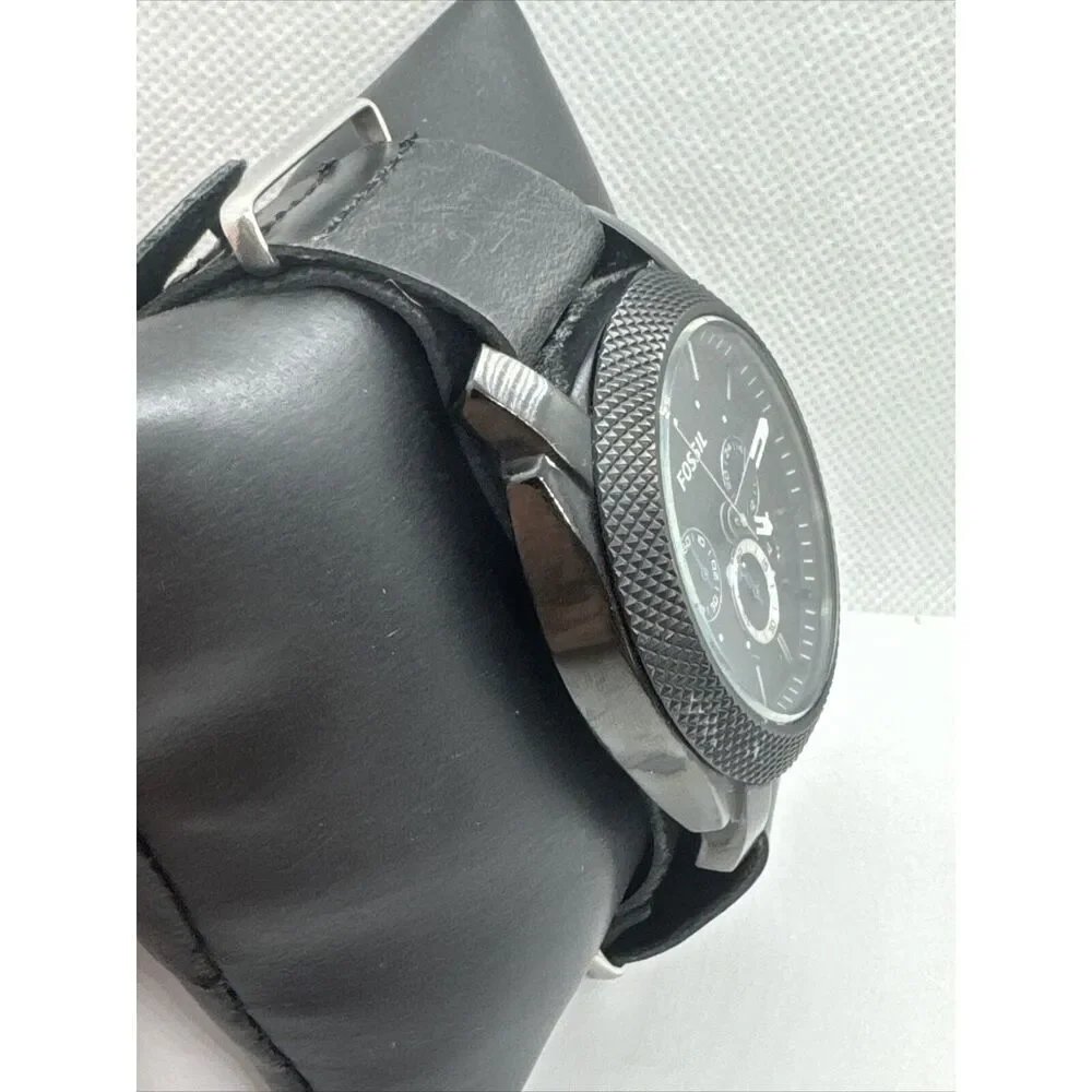 Fossil Machine FS4552 Men's Black Leather Analog Dial Quartz Wrist Watch JNA677
